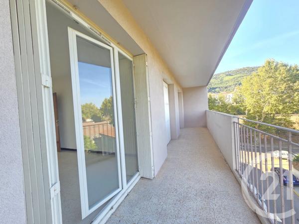 Appartement F3 à vendre  3 pièces - 64,88 m 2   LA SEYNE SUR MER  - 83