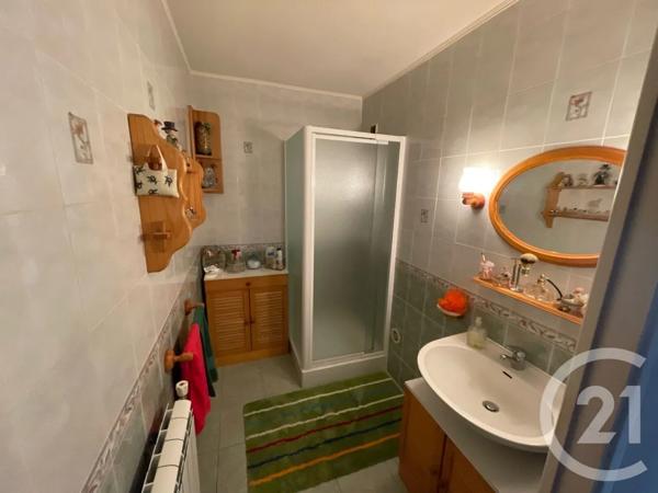 Appartement F3 à vendre  3 pièces - 64,88 m 2   LA SEYNE SUR MER  - 83