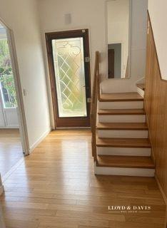 Maison avec dépendance et terrasse – beau potentiel après rénovation