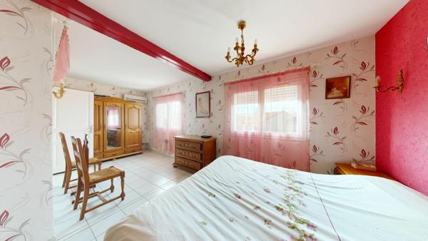 Maison à vendre    6 pièces • 170 m2 Chassieu