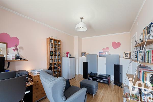 Maison 5 pièces de 103 m² à Versailles (78000)