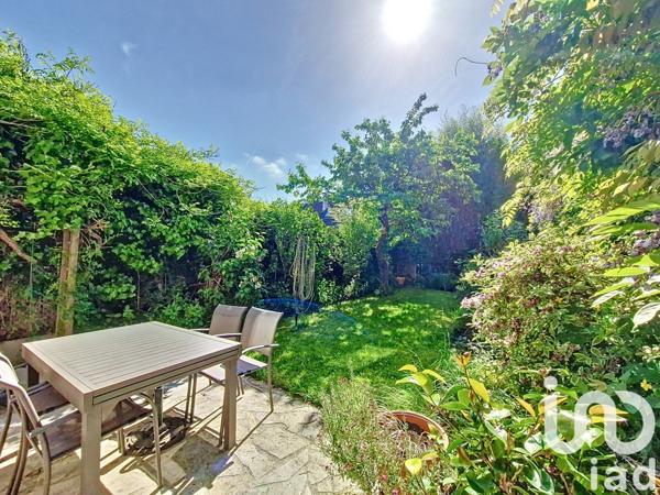 Maison 5 pièces de 103 m² à Versailles (78000)