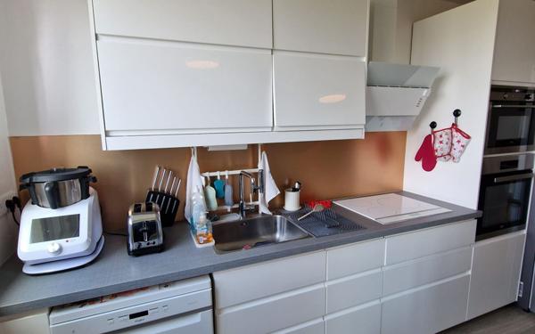 Appartement à vendre    3 pièces • 73,01 m2 Créteil