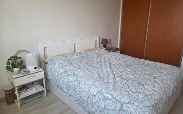 Appartement à vendre    3 pièces • 73,01 m2 Créteil