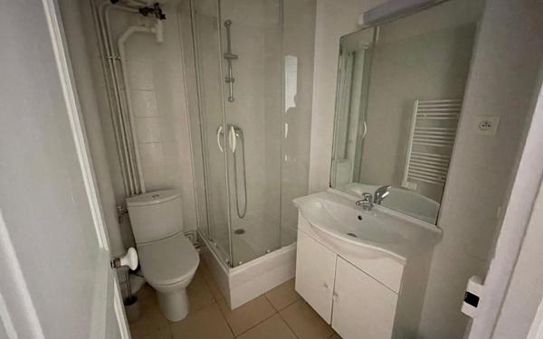 Appartement à louer    2 pièces • 38,39 m2 Paris 13