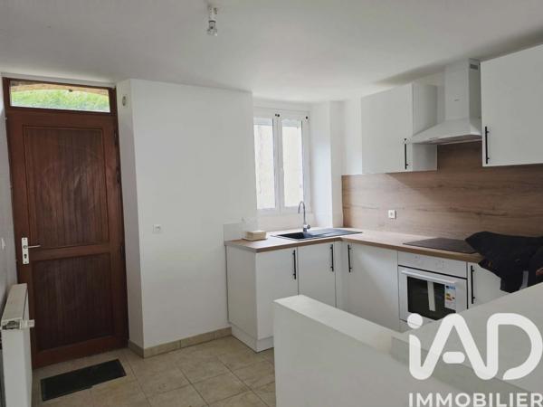 Location appartement 3 pièces 72,49 m² Villeneuve-sur-Yonne