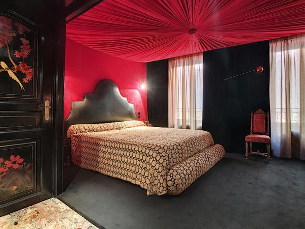 Ensemble immobilier résidentiel et commerce