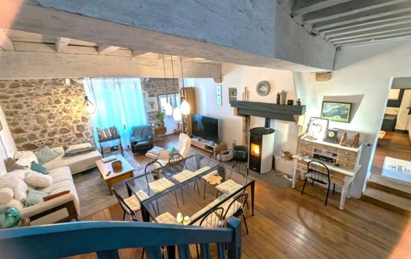 Vente Appartement P6 XVI ème siècle Restauré rénové(e) Villerest   