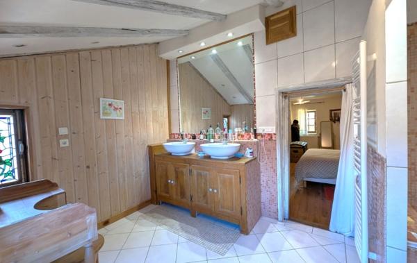 Vente Appartement P6 XVI ème siècle Restauré rénové(e) Villerest   