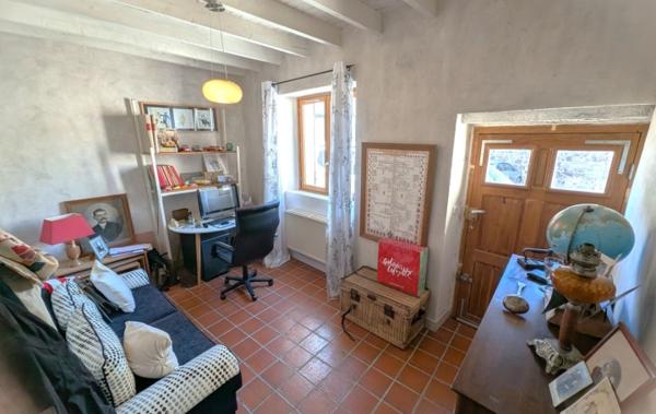 Vente Appartement P6 XVI ème siècle Restauré rénové(e) Villerest   