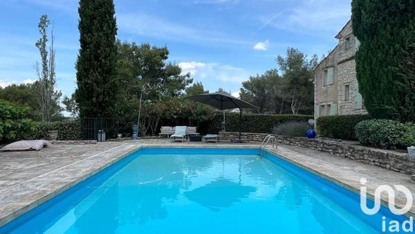 Bastide 10 pièces de 295 m² à Saint-Rémy-de-Provence (13210)