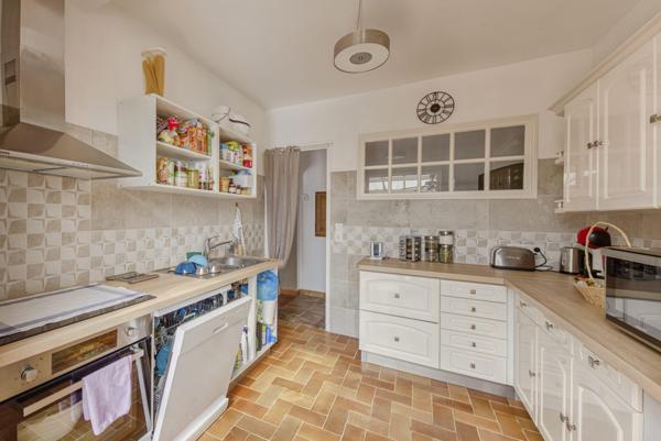 Spacieuse villa sur les hauteurs de Cannes