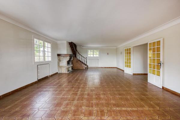 Spacieuse villa sur les hauteurs de Cannes