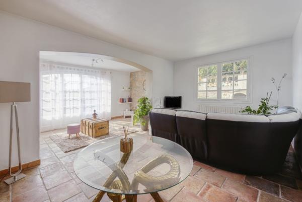 Spacieuse villa sur les hauteurs de Cannes