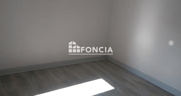 Location Appartement 3 pièces 46.1 m² - Agen 47000