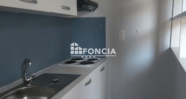 Location Appartement 3 pièces 46.1 m² - Agen 47000