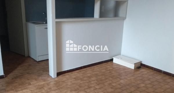 Location Appartement 3 pièces 46.1 m² - Agen 47000