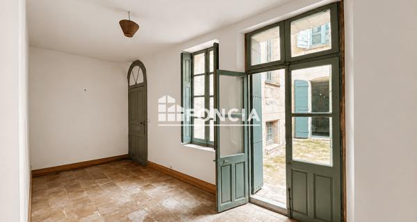 À vendre Appartement 3 pièces 85 m² - Uzès 30700