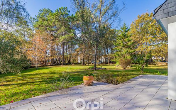 Maison à vendre    6 pièces • 222 m2 Carnac