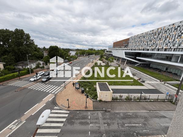 Location Studio meublé 20.47 m² - RESIDENCE AMAL Talence 33400