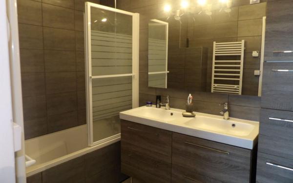 Appartement à louer    4 pièces • 79 m2 Mérignac