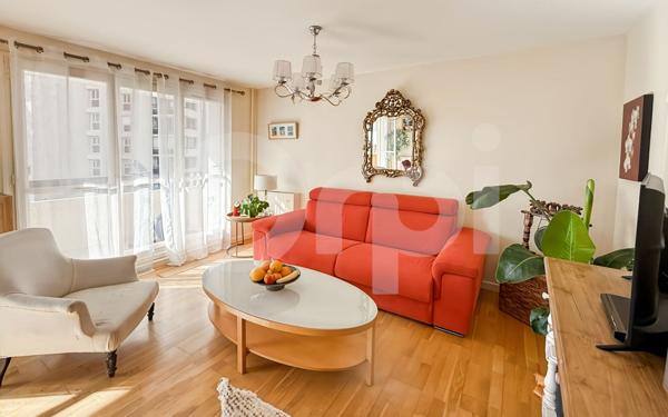 Appartement à louer    3 pièces • 81,20 m2 Toulon