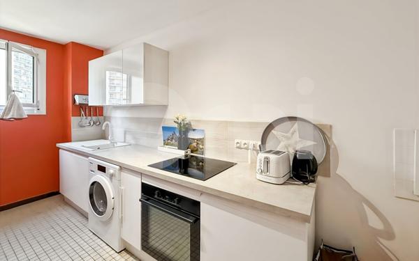 Appartement à louer    3 pièces • 81,20 m2 Toulon