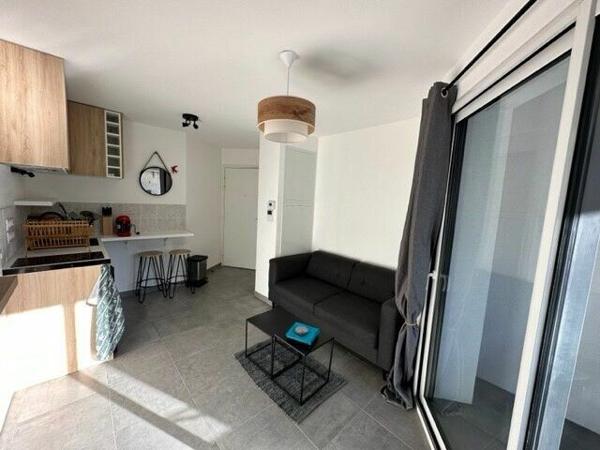 Appartement à louer    1 pièce •  Cruseilles