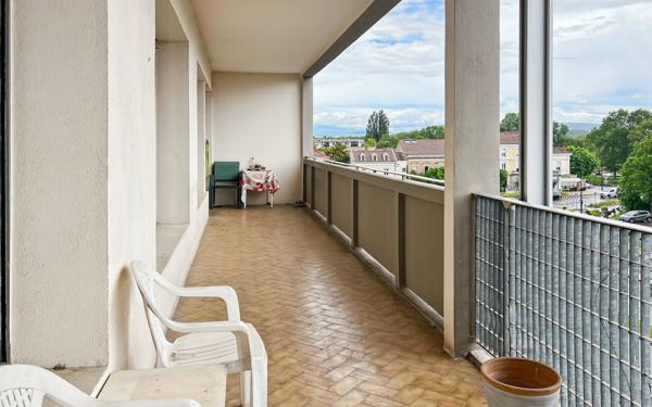 Appartement à vendre    3 pièces • 102,16 m2 Montélimar