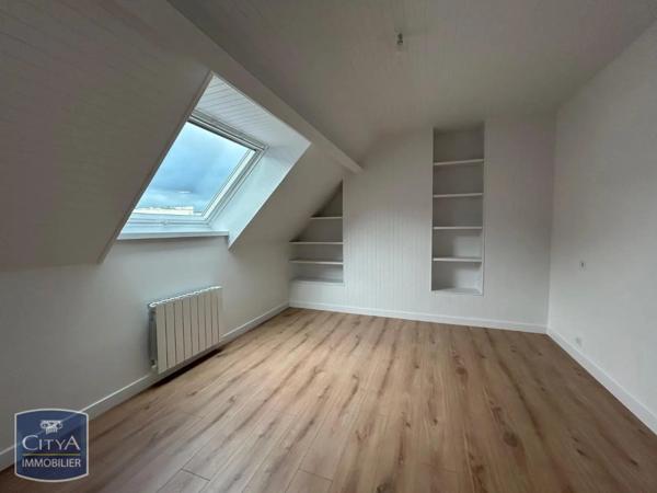 Appartement à louer 3 pièces 109.29m²