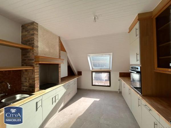 Appartement à louer 3 pièces 109.29m²