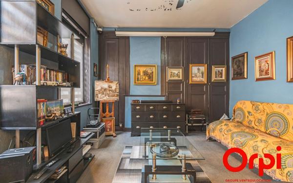 Immeuble à vendre    6 pièces •  Saint-Quentin