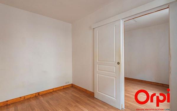 Immeuble à vendre    6 pièces •  Saint-Quentin