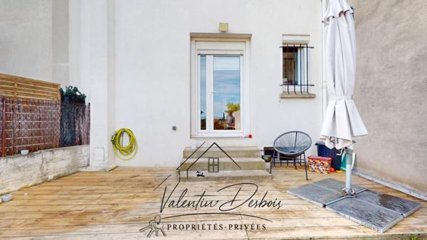 CARCASSONNE - MAISON DE VILLE - JARDIN