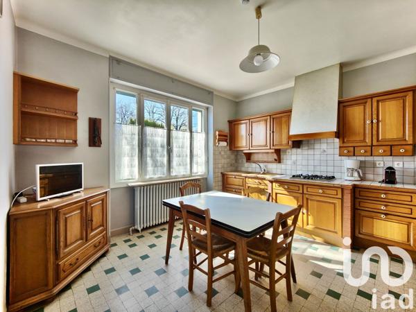 Maison à vendre 6 pièces 180 m² Saint-Benoît-de-Carmaux