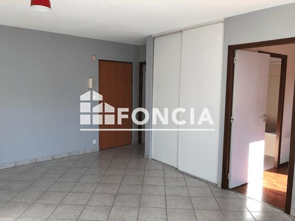 Location Appartement 2 pièces 41.47 m² - LES CORNICHES DE BOURRAN Rodez 12000