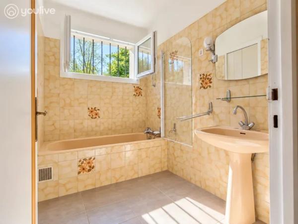 Maison familiale 125 m² avec fort potentiel – au calme, proche de la forêt