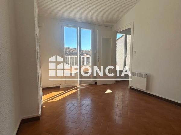Location Appartement 2 pièces 24 m² - 36 RUE PAUL ELUARD Saint Cyprien 66750