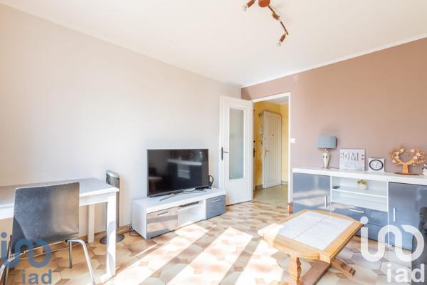 Appartement à vendre 3 pièces 54 m² Viry-Châtillon