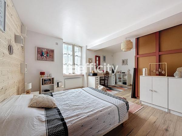 Maison 2 pièces - 85 m² Exclusivité efficity