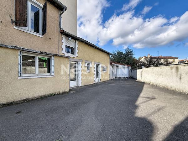 LIMOGES ? LOCAL D'ACTIVITÉ 73,26 m² AVEC GARAGE, EXTÉRIEUR ET MEZZANINE