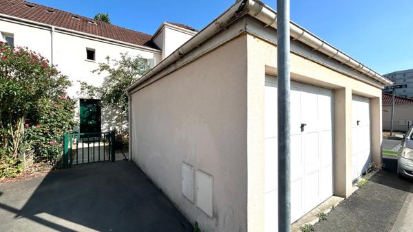 Maison Ris Orangis 4 pièce(s) 68.21 m2