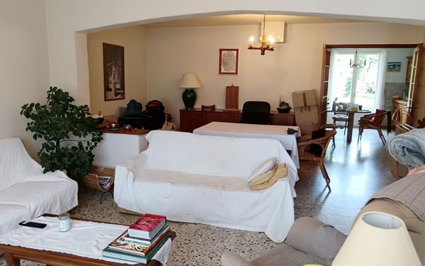 Appartement à vendre    3 pièces •  Sénas