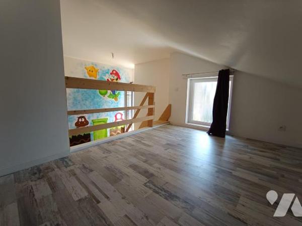 À vendre ? Maison de caractère avec vue sur les vignes de Jongieux

Située dans le village de...