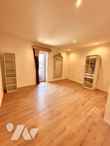 À vendre ? Maison de caractère avec vue sur les vignes de Jongieux

Située dans le village de...