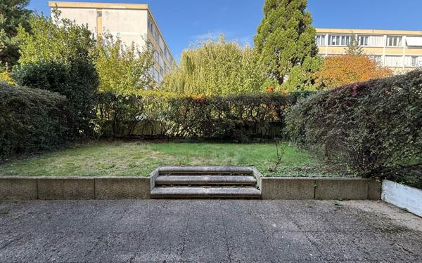 Appartement à vendre    3 pièces • 71,43 m2 Le Plessis-Trévise