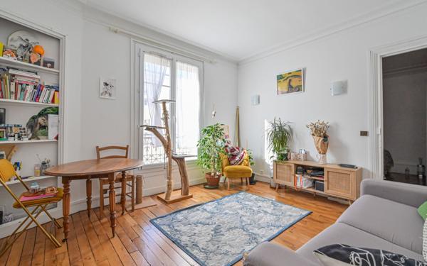 Appartement à vendre    3 pièces • 59,48 m2 Paris 18