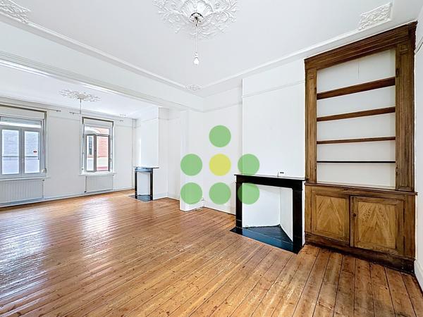 Maison
         6 pièces
        - 157 m² Bien prestige 412 641 € *