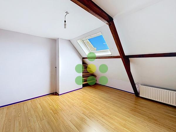 Maison
         6 pièces
        - 157 m² Bien prestige 412 641 € *