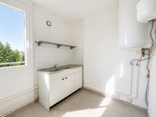 Appartement
         4 pièces
        - 66 m² Exclusivité 56 000 € *